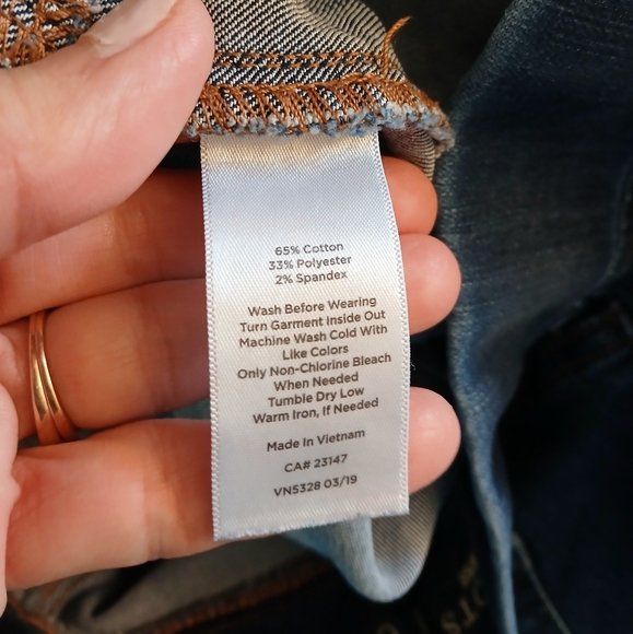 Talbots Blue Skinny Jeans with Distressed Details Pull On Size 6 - Picture 4 of 4